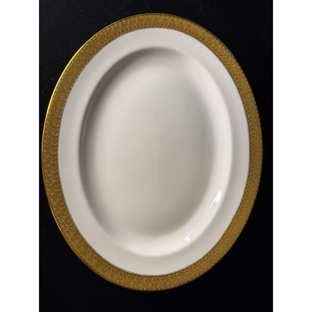 Royal Crown Derby St George 15" Oval Platter bone china england A1273